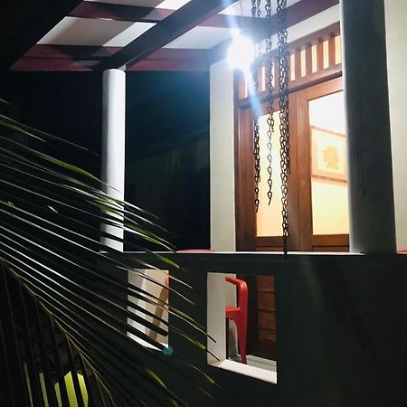 Lasindu Guest Ахангама Экстерьер фото
